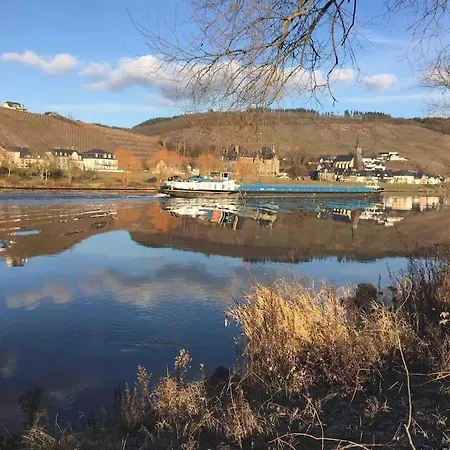 Wohnen Direkt Am Moselstrand Διαμέρισμα Bernkastel-Kues
