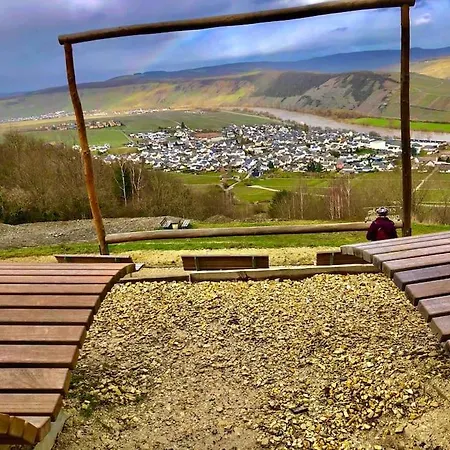 Wohnen Direkt Am Moselstrand