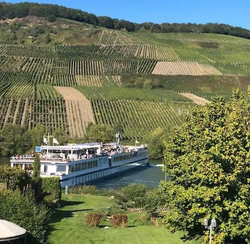 Wohnen Direkt Am Moselstrand דירה